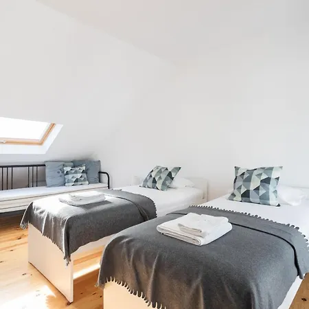 Flh Mouraria Charming Flat Iii Lissabon