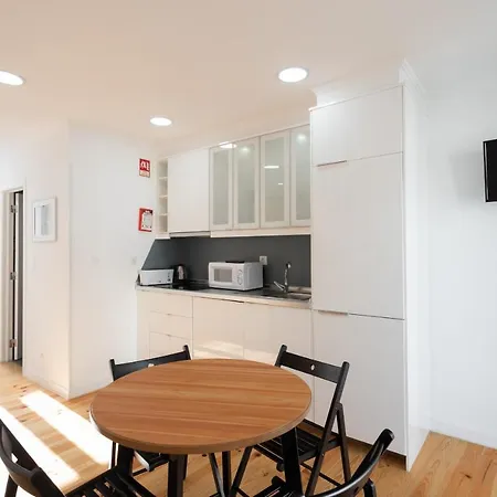 Flh Mouraria Charming Flat Iii Apartman